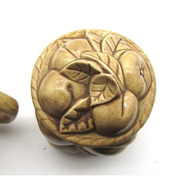 Fun Studio Ceramics Creamer and Sugar Fruit Design Marked JH '73 - Picture 7 of 7